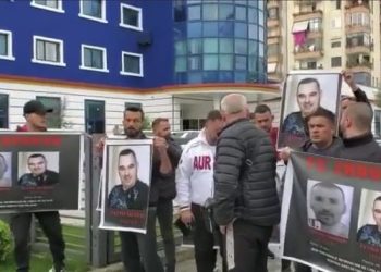 “E mori një shok në telefon, dëgjuam llafe se mund të ishin në Vrinë”, flet vëllai i Koçoles nga Saranda