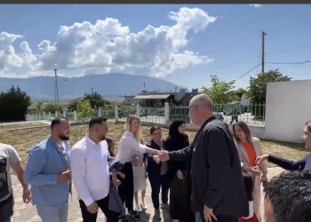 Rama në Lazarat, vizitë te qendra e bimëve medicinale