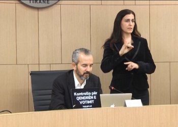 Probleme me identifikimin elektronik të votuesve, KQZ: E njohim përgjegjësinë, kërkojmë ndjesë