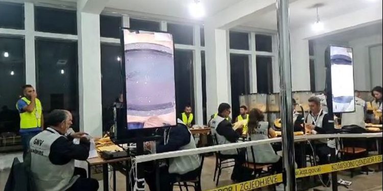 Nis procesi i numërimit në Delvinë