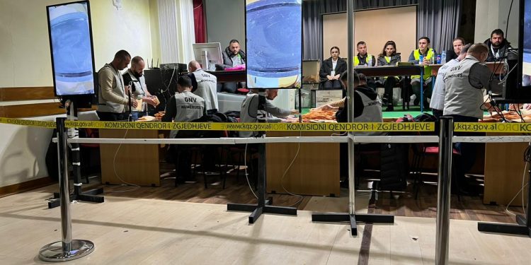 Numërohen dy kuti në Libohovë, kryeson Nardi Hide