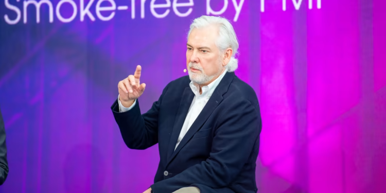 CEO i Philip Morris: Cigaret e kanë vendin në muze