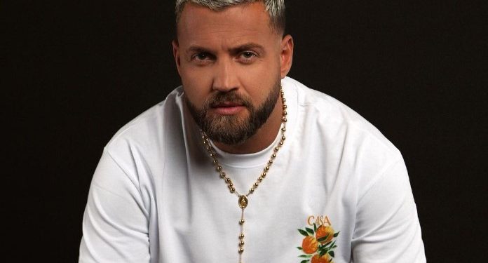 I vetmi që nuk përfitoi nga fama e tij, Luizi na prezanton me mikun e tij më të mirë (FOTO)