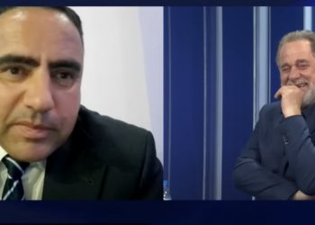 Artur Zheji nuk mban dot të qeshurën nga premtimi i kandidatit për funeral falas në Libohovë (VIDEO)