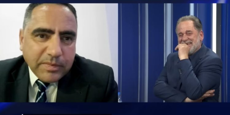 Artur Zheji nuk mban dot të qeshurën nga premtimi i kandidatit për funeral falas në Libohovë (VIDEO)