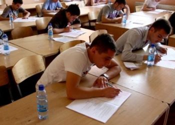 Nesër provimi i parë i maturës, gjimnazistët do të monitorohen me kamera