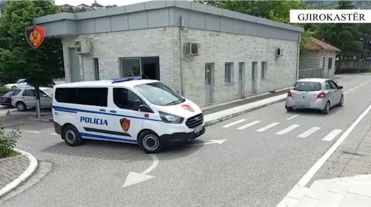 Trafiku i klandestinëve në Gjirokastër, i riu arrestohet në Memaliaj (VIDEO)
