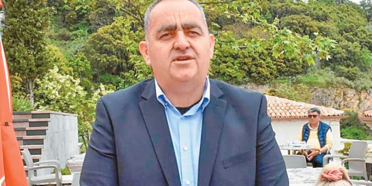 Kërkoi leje për të dalë nga qelia për t’u betuar si kryetar bashkie në Himarë, gjykata rrëzon Belerin