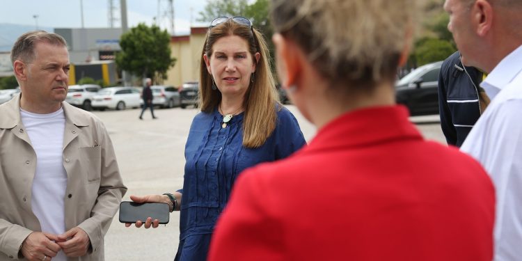 Kumbaro në Kakavijë: Përmirësojmë shërbimin dhe estetikën e pikave doganore