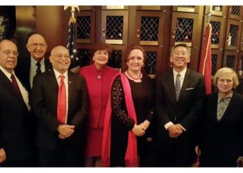 Pse ngrihen në karrierë ambasadorët e SHBA në Shqipëri?!