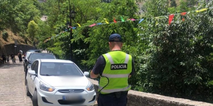 Festivali, policia zbardh planin e masave, ja zonat ku kufizohet lëvizja në Gjirokastër