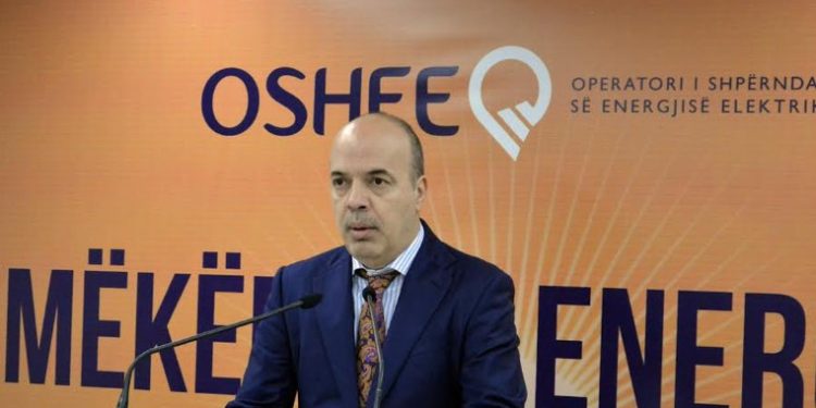 Adrian Çela largohet nga drejtimi i OSHEE