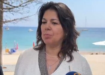 Himara pa kryetar bashkie/ Ambasadorja greke: Goditje për shtetin e së drejtës!