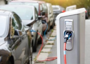 makinat elektrike, tenderi, pikat kufitare, shqiperia, turizmi