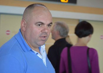 Spak e merr në pyetje, kush është vajza që "fundosi" Safet Gjicin