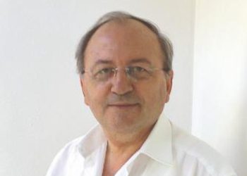 Qentë e “pasterilizuar” në Kukës dhe “varrimi me hoxhë” në Mallakastër!