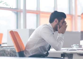 13% e të rinjve 25-29 vjeç në Shqipëri nuk duan të punojnë