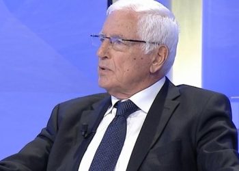 Neritan Ceka rrëfen si i shpëtoi atentatit nga njerëzit e Berishës: Pistoletën ma vunë mbrapa koke, dëgjova një krismë