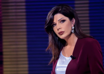 Sonila Meço "shpërthen" kundër atyre që shkuan në ceremoninë për Clinton: O provincialë dhe injorantë, e dini ju që Clinton u pagua qindra mijëra euro për të ardhur në Tiranë