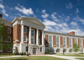 10 universitetet më të mira në botë për 2023