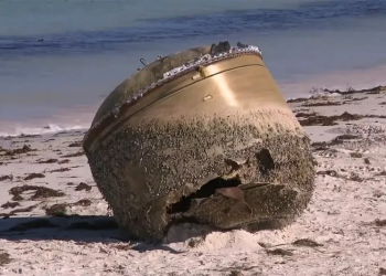 Objekti misterioz i zbuluar në plazh