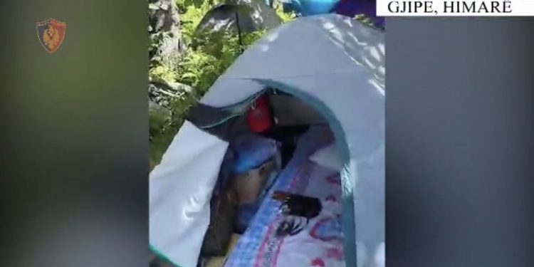 4 të arrestuar, goditet grupi kriminal që shpërndante drogë në plazhet e Himarës