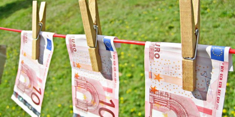 Modeli ekonomik ‘drogë-beton’ mbërrin në udhëkryq