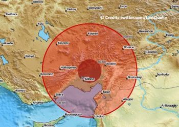Turqia “shkundet” nga tërmeti, qytetarët në panik dalin në rrugë