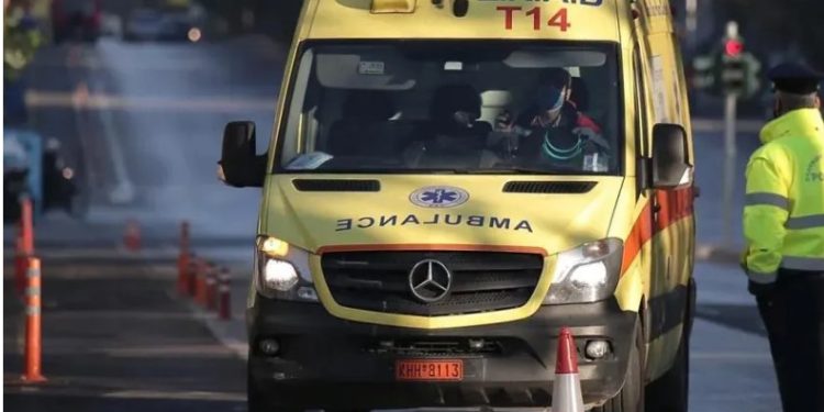 E rëndë/ Vdes në aksident shqiptari në Greqi