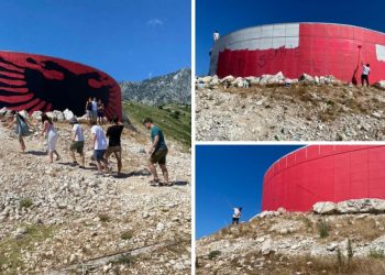 Tifozat Kuqezi nisin misionin kombëtar nga jugu, fshihen shkrimet antishqiptare dhe vendoset flamuri kuqezi