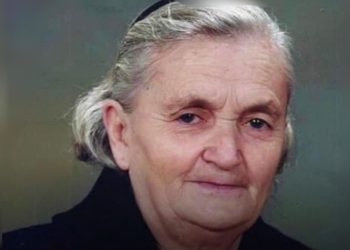 Ish-kryetari i Bashkisë Sarandë jep lajmin e hidhur për familjen e tij: U prehsh në paqe nëna ime e helmuar që ke bërë gjithçka për ne