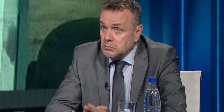 Paralajmërimi i Karamuços: Deri në shtator të tjerë politikanë në prangat e SPAK