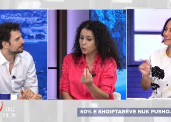 Habit gazetari: Turistët ta bëjnë në këmbë rrugën Sarandë Ksamil, pse të mos shijojnë bukuritë