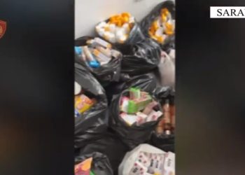 Mallra kondrabandë në Sarandë, 3 persona të proceduar dhe një në kërkim