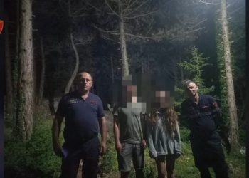 Humbën në Karaburun, policia gjen dy turistët francezë