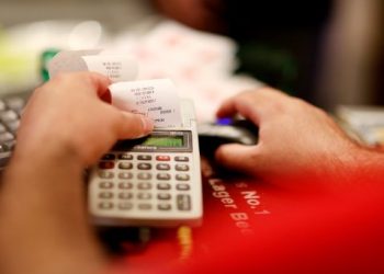 Bizneset nuk lëshojnë kupon tatimor, pedagogia e Ekonomisë: Cili është fitimi i shtetit në këtë bum turistësh që po i gëzohemi kaq shumë?