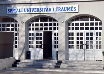 Piu gabimisht Metadonin që përdorte daja, ndërron jetë në spital vajza nga Delvina