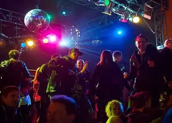 Italia do t’u paguajë taksinë të dehurve që dalin nga klubet e natës