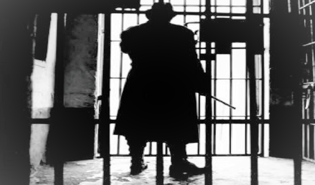 Rrëfimi tronditës i ish-shoqes së qelisë së Musine Kokalarit: Një spiune e rekrutuar nga Sigurimi e mori me vete drejtori burgut dhe…