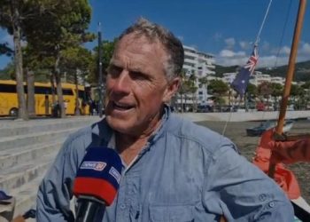 Mësuesi australian: Shqipëria vend i bukur dhe me njerëz të mrekullueshëm