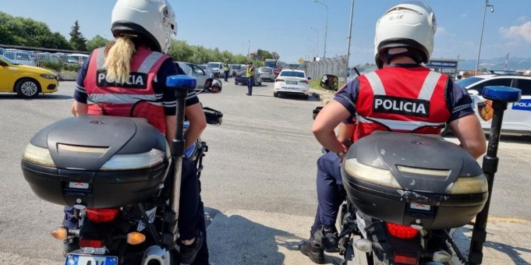 Kush janë dy policët e "Shqiponjave" të plagosur në Sarandë (Emrat)