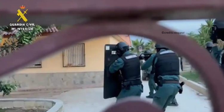 Goditet grupi kriminal në Spanjë, ‘kokat’ e bandës dy shqiptarë