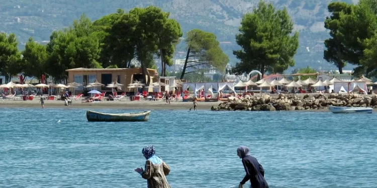 Turisti serb: Pse e dua Shqipërinë, mos besoni çfarë thonë për shqiptarët…