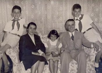 "Çfarë më ka thënë Enver Hoxha për naftën në Shqipëri" - Rrëfimi i Nexhmijes