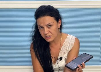 Gruaja nga Saranda në konflikt me ortakun: Nga momenti në moment mund të ketë vrasje, policia s’më merr denoncimin (VIDEO)