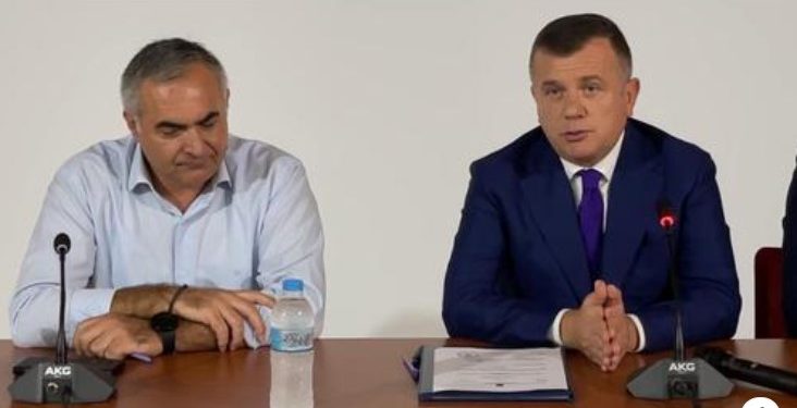 Pasi e hoqën nga Bashkia Finiq, PS i gjen punë të re Kristaq Kiços