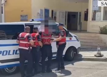 4 vite nën hetim me metoda speciale, arrestohen dy shpërndarës droge në Sarandë (Emrat)