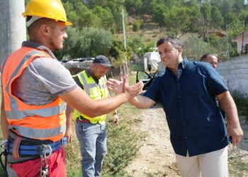19 fshatra të Gjirokastrës me ndriçim publik led, nis zbatimi i projektit