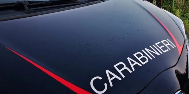 Shqiptari iu bën kërkesën e pazakontë karabinierëve: Më vrisni!