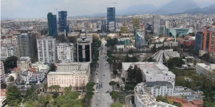 Bëhuni gati të paguani, në 2026 rriten taksat për shtëpitë
